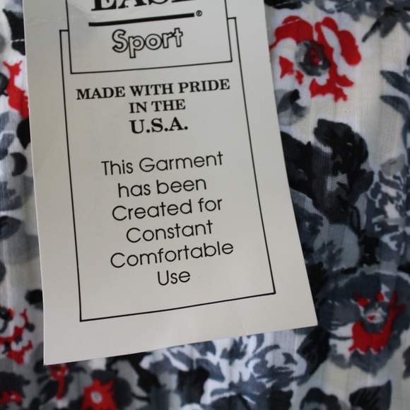 Long and Loose-Fitting Floral Top - Small - Picture 4 of 5